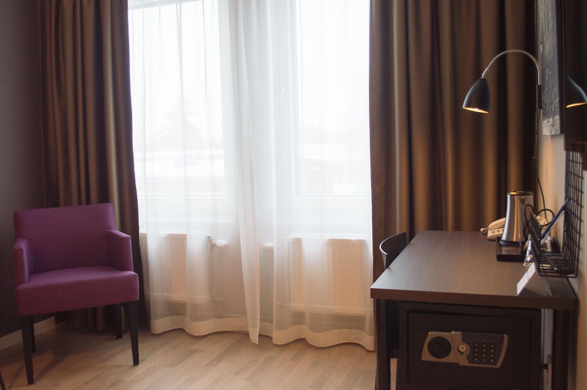 Best Western Plus Park Airport Hotel Arlanda Ngoại thất bức ảnh
